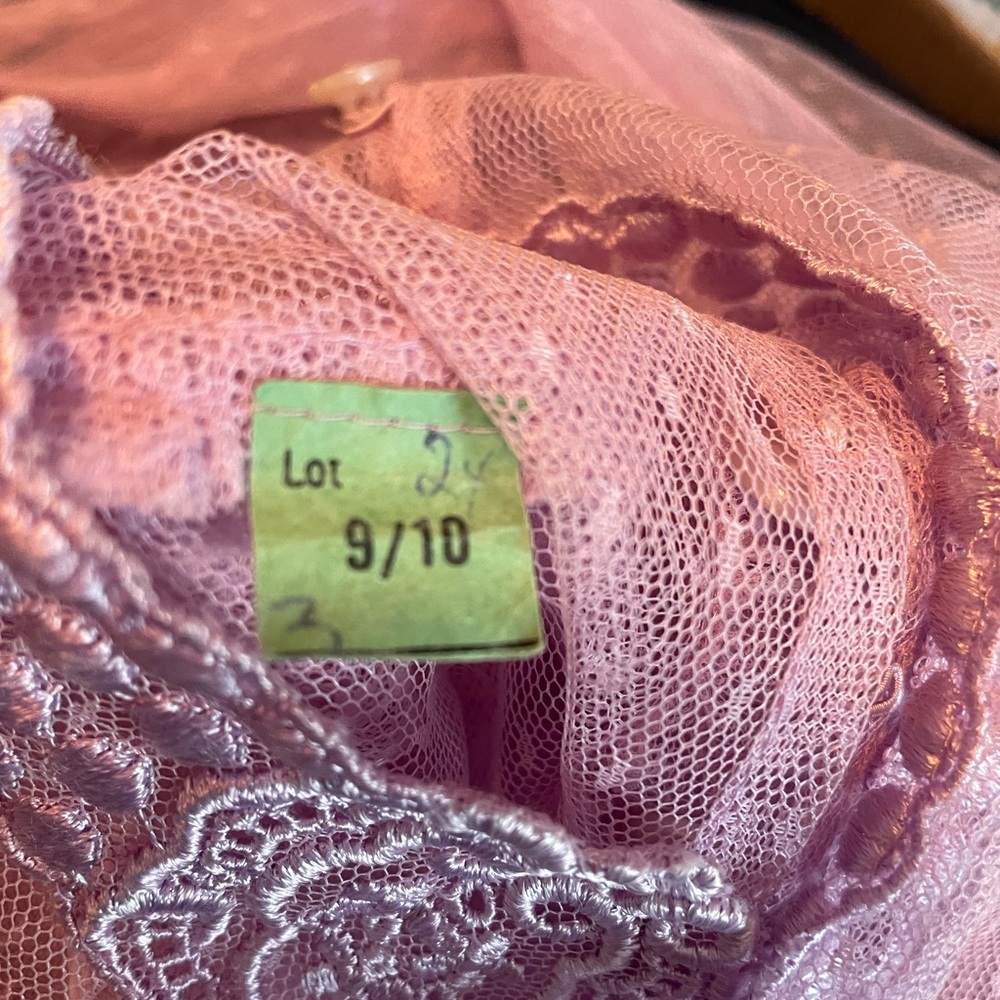 Vintage 70s pastel lavender dress with lace overshirt - Picture 10 of 10